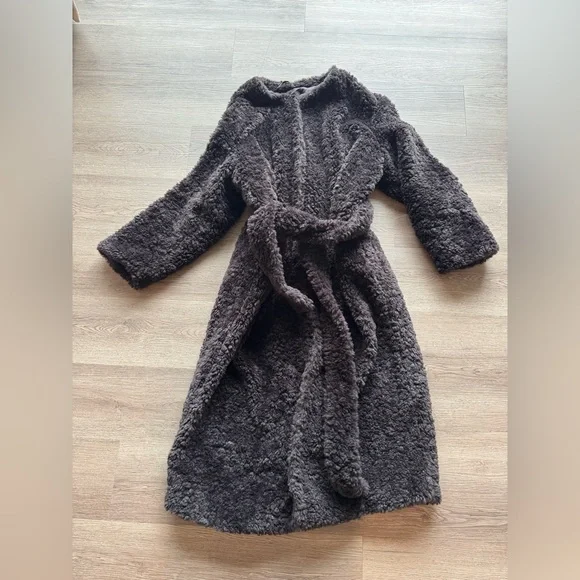 H&M Fluffy Tie Belt Coat - Picture 3 of 4